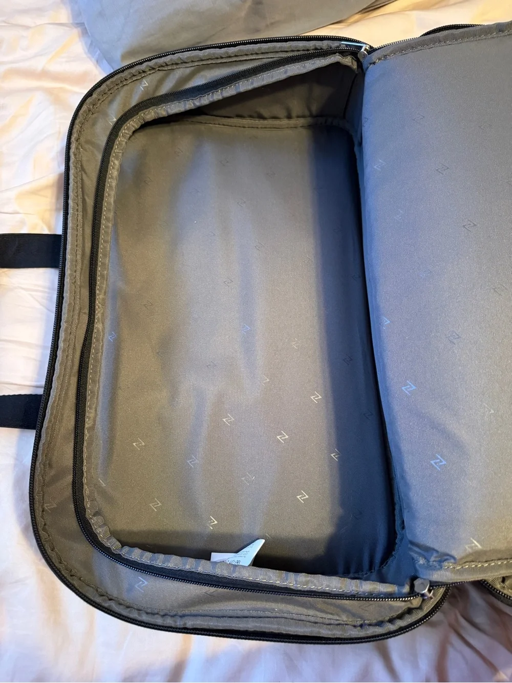 Nomad Lane Bento Bag classic carry-on compliant personal item underseat travel - Picture 6 of 11